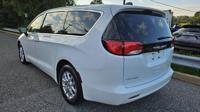 2024 CHRYSLER VOYAGER LX 3.6L 29k Huntingdon Valley - Image 5