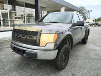 2011 FORD F150 XLT 4WD V8 (CLEAN CARFAX DOWN FINANCE ALL CREDIT) Free shipping from our Florida dealership - Image 3