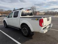 2014 Nissan Frontire PRO-4X ROSLYN HEIGHTS - Image 5