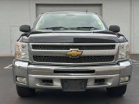 2012 Chevrolet Silverado 1500 Crew Cab - Financing Available! - Image 3