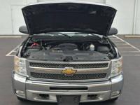 2012 Chevrolet Silverado 1500 Crew Cab - Financing Available! - Image 5