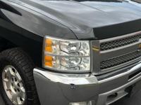 2012 Chevrolet Silverado 1500 Crew Cab - Financing Available! - Image 7