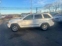 2009 Jeep Grand Cherokee Laredo 4x4 4dr SUV long island - Image 9