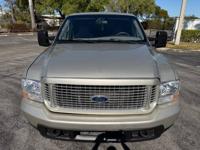 2002 Ford Excursion XLT – 7.3L Power Stroke Diesel – 4x4 SILVER - Image 5