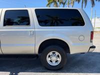 2002 Ford Excursion XLT – 7.3L Power Stroke Diesel – 4x4 SILVER - Image 10