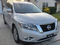 Stop In or Call Us for More Information on Our 2015 Nissan Pathfinder Freeport
