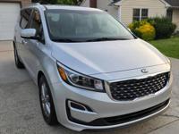 Wow! A 2021 Kia Sedona with 117,061 Miles-long island Freeport - Image 2
