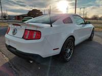 1 Owner 2011 Ford Mustang Shelby GT500 only 10k miles! Chanute - Image 8