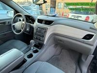 2014 Chevy Traverse LS 8 Passenger Back Up Camera New Tires Road Trip CAR KING OKC - Image 7