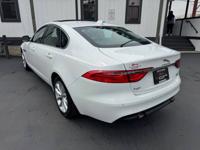 2018 Jaguar XF 25t Premium AWD 2.0L I4 F DOHC 16V Key Auto Denver 303-960-2027 - Image 8