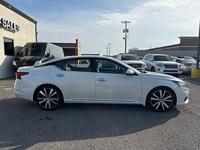 2020 Nissan Altima VC-T Platinum - Image 6