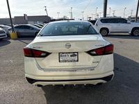 2020 Nissan Altima VC-T Platinum - Image 8