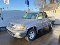 🔥 2000 Toyota Tundra Limited – V8 Power, Built to Last 🔥 Salem - Image 2