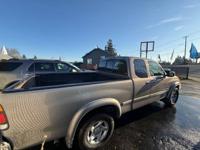 🔥 2000 Toyota Tundra Limited – V8 Power, Built to Last 🔥 Salem - Image 4