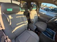 🔥 2000 Toyota Tundra Limited – V8 Power, Built to Last 🔥 Salem - Image 7