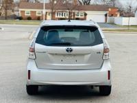 2012 TOYOTA PRIUS V Glenview - Image 7