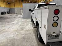 2019 Ford F-350 4x4 Crew Cab XL Utility Bed Mid TN - Image 8