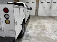 2019 Ford F-350 4x4 Crew Cab XL Utility Bed Mid TN - Image 9