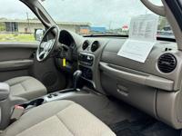 2006 *Jeep* *Liberty* *Renegade* ONE OWNER, Credit Friendly Since '63 Jeep Liberty - Image 5