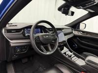 2022 Jeep Grand Cherokee 4xe 4x4 4WD Electric Overland SUV Autos of Chicago - Image 7