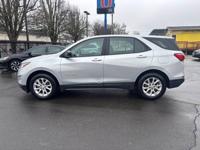 2018 Chevrolet Equinox Fwd SUV / Automatic / Clean Title / 2-Owner Salem/1477 Hawthorne Ave NE (I-5 Exit 256) - Image 3