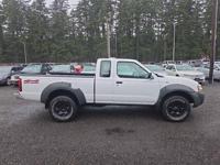 2004 Nissan Frontier XE V6 2dr King Cab 4WD SB + MC Auto - Image 2