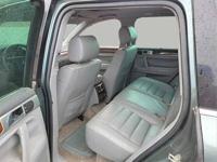 2004 Volkswagen VW TOUAREG V8 - BUY HERE - PAY HERE |200 VEHICLES - Image 7