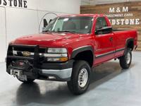 2001 Chevrolet Silverado 2500 4x4 4WD Chevy LS Regular Cab / 6.0L V8 M&M Investment Cars - Gladstone