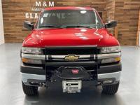 2001 Chevrolet Silverado 2500 4x4 4WD Chevy LS Regular Cab / 6.0L V8 M&M Investment Cars - Gladstone - Image 6