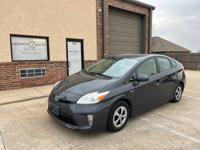 2015 Toyota Prius Hatchback 4D Edmond @ Legacy Auto - Image 2