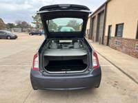 2015 Toyota Prius Hatchback 4D Edmond @ Legacy Auto - Image 8