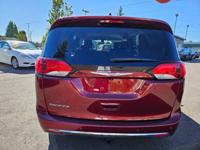 2017 Chrysler Pacifica Touring L 4dr Mini Van Minivan Roberto's Auto Sales - Image 9