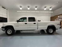 2003 Chevrolet Silverado 2500 4x4 4WD Chevy LS Crew Cab / 6.0L V8 / L M&M Investment Cars - Gladstone - Image 4