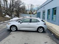 2020 Toyota Corolla SE Hatchback Staten Island NY - Image 5