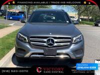 2018 Mercedes-Benz GLC GLC 300 4MATIC AWD 4dr SUV Call/Text 516- 614-5359 + EVERYONE FINANCED!! PODEMOS FINANCIAR A CUALQUIERA! - Image 3