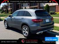 2018 Mercedes-Benz GLC GLC 300 4MATIC AWD 4dr SUV Call/Text 516- 614-5359 + EVERYONE FINANCED!! PODEMOS FINANCIAR A CUALQUIERA! - Image 7