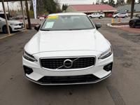 2020 VOLVO S60 T6 R-DESIGN 2.0L I4 F DOHC 16V LOW MILES CLEAN CARFAX // NICE!! - Image 8