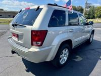 2010 *Jeep* *Grand* *Cherokee* *Laredo* Credit Friendly Since 1963 Jeep Grand Cherokee - Image 4