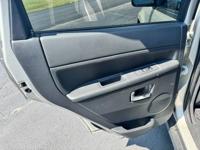 2010 *Jeep* *Grand* *Cherokee* *Laredo* Credit Friendly Since 1963 Jeep Grand Cherokee - Image 10