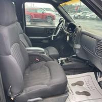 2003 Chevrolet S-10 - FINANCING AVAILABLE! - DEALMAKER AUTO SALES - - Image 8