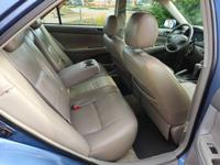 2004 Toyota Camry LE 4dr Sedan Sedan Roberto's Auto Sales - Image 10
