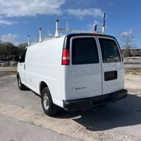 2018 Chevrolet Express 2500 work van - FINANCING AVAILABLE! - DEALMAKER AUTO SALES - - Image 4