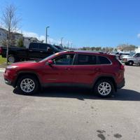 2017 Jeep Cherokee - FINANCING AVAILABLE! DEALMAKER AUTO SALES - - Image 3