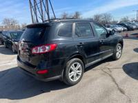 2012 Hyundai Santa Fe FWD 4dr V6 SE pennsauken - Image 4