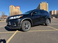 2017 Toyota Highlander Denver - Image 2