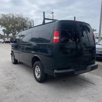 2016 GMC Savana 2500 - FINANCING AVAILABLE! - DEALMAKER AUTO SALES - - Image 10