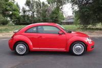 2016 Volkswagen Beetle VW 1.8T SE Coupe Victory Motors of Colorado - Image 4