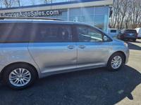 2015 Toyota Sienna 5dr 8-Pass Van XLE Premium FWD (Natl) PER WEEK YOU OWN IT + GET APPROVED OVER THE PHONE IN MINUTES! - Image 5