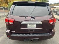 2018 Toyota Sequoia Limited 4WD --Clean title, Loaded, 8 pass, Nice-- kirkland - Image 7
