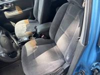 2004 Hyundai Santa Fe GLS AWD 4dr SUV _Hyundai_ _Santa Fe_ _Sedan_ - Image 4